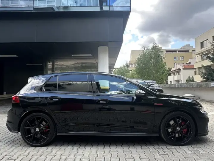 Volkswagen Golf GTI 2.0 TSI OPF DSG Performance