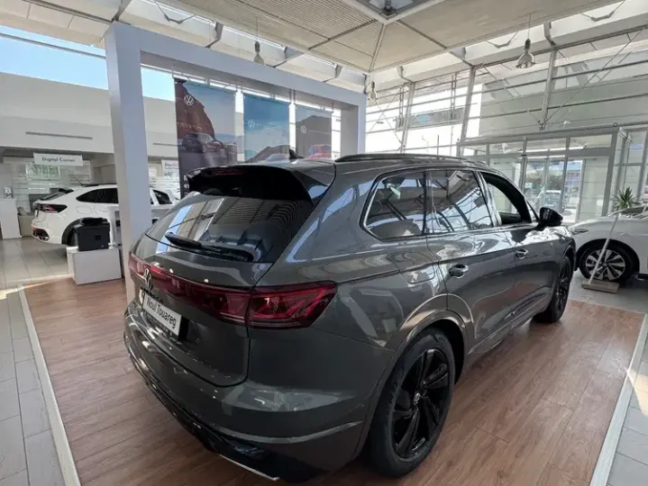 Volkswagen Touareg III V6 TDI R-Style