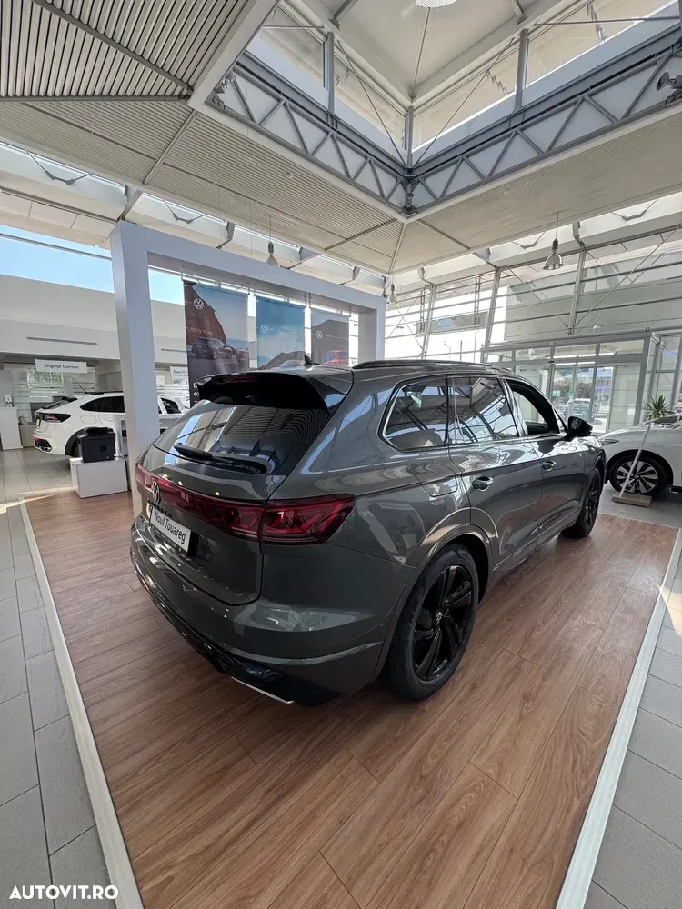 Volkswagen Touareg III V6 TDI R-Style — imagine 5