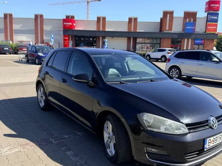 Volkswagen Golf VII
