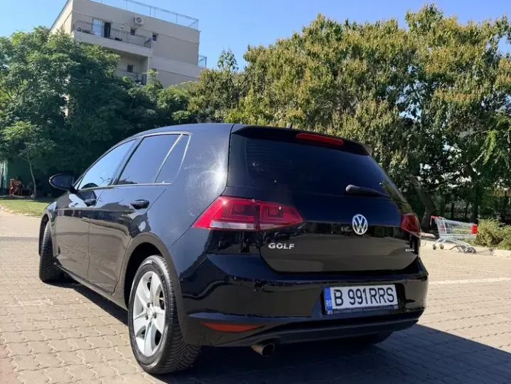 Volkswagen Golf VII