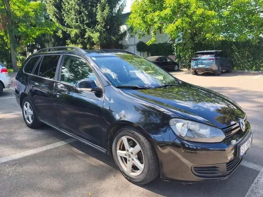 Volkswagen Golf 1.6 TDI BMT Comfortline — imagine 3