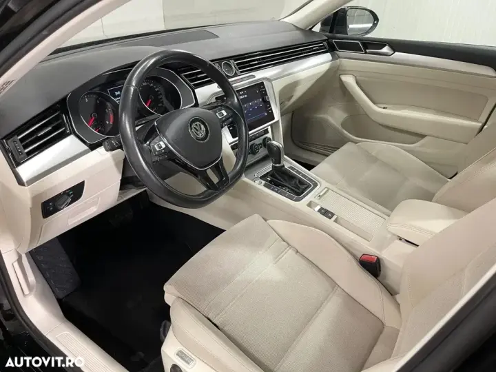 Volkswagen Passat B8 2.0 TDI SCR DSG Business