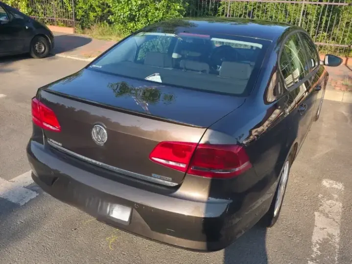 Volkswagen Passat B7 1.6TDI BlueMotion Tehnology Comfortline