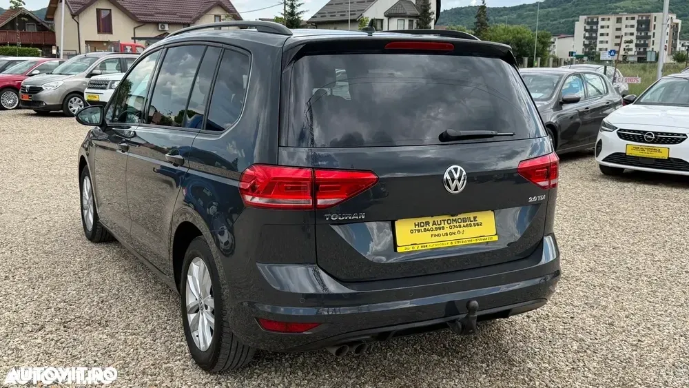 Volkswagen Touran II 2.0 TDI Highline — imagine 3