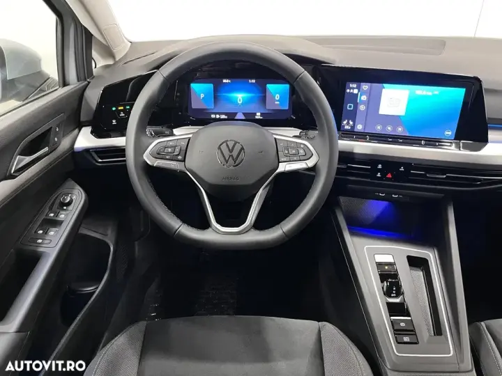 Volkswagen Golf VIII 1.0 eTSI DSG MHEV Life