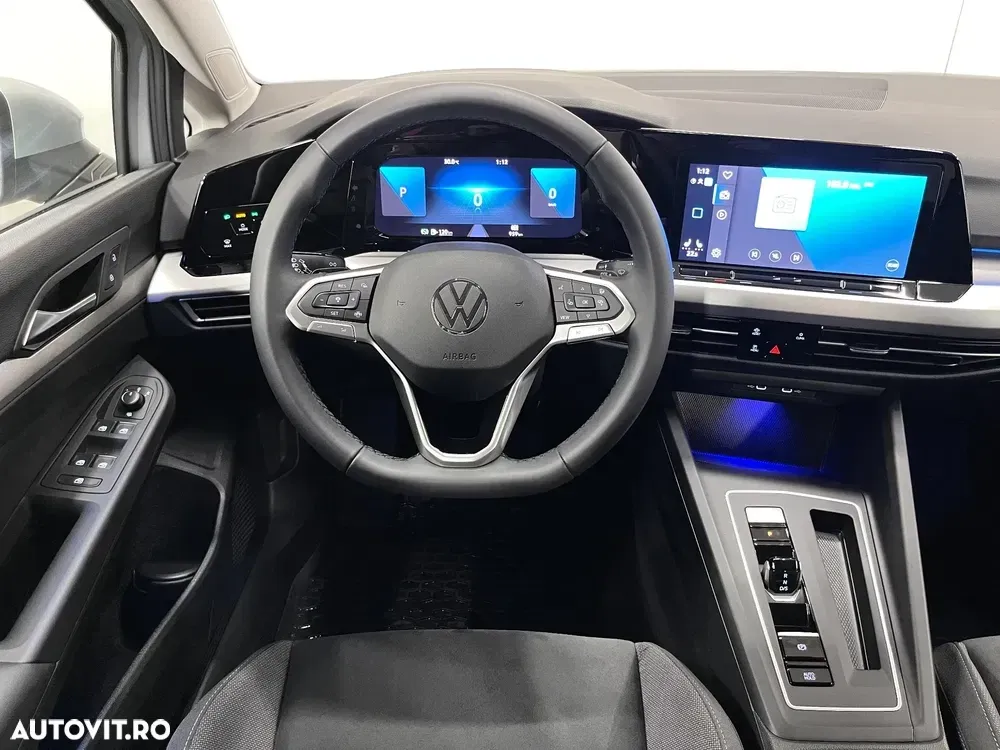 Volkswagen Golf VIII 1.0 eTSI DSG MHEV Life — imagine 6