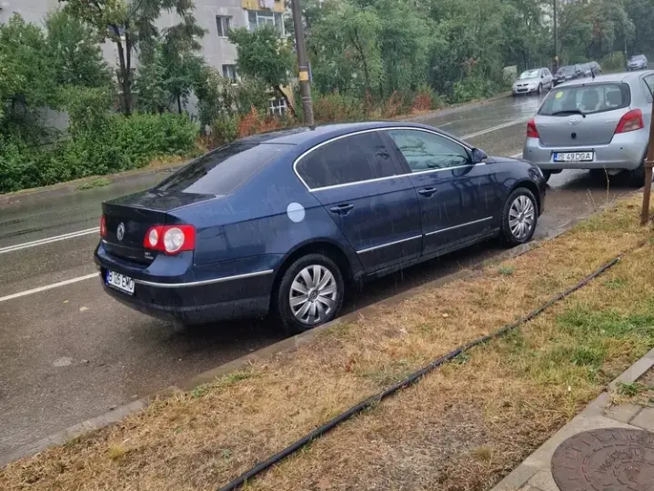 Volkswagen Passat B6 2.0TDI Comfortline DPF 4Motion