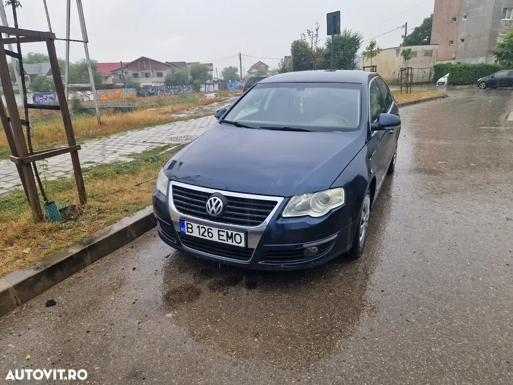 Volkswagen Passat B6 2.0TDI Comfortline DPF 4Motion — imagine 4