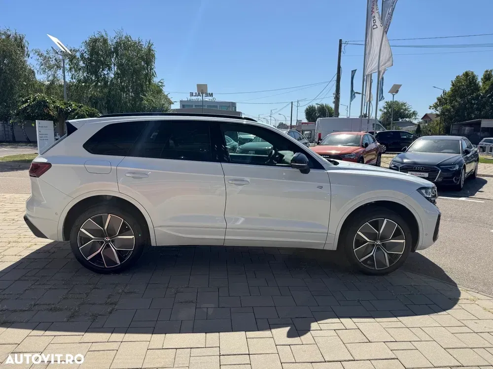Volkswagen Touareg V6 TDI SCR 4Motion Aut. R-Line FINAL EDITION — imagine 6