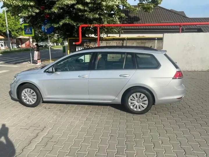 Volkswagen Golf VII 1.6 TDI DSG BMT Comfortline