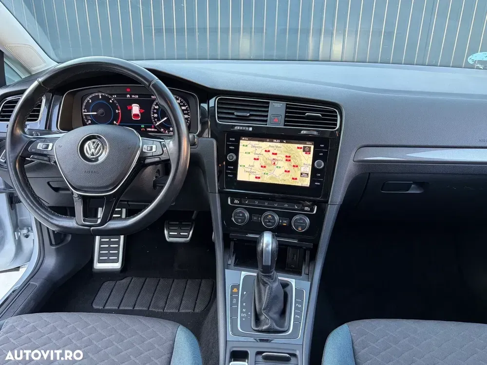 Volkswagen Golf VII 2.0 TDI SCR DSG IQ.DRIVE — imagine 5