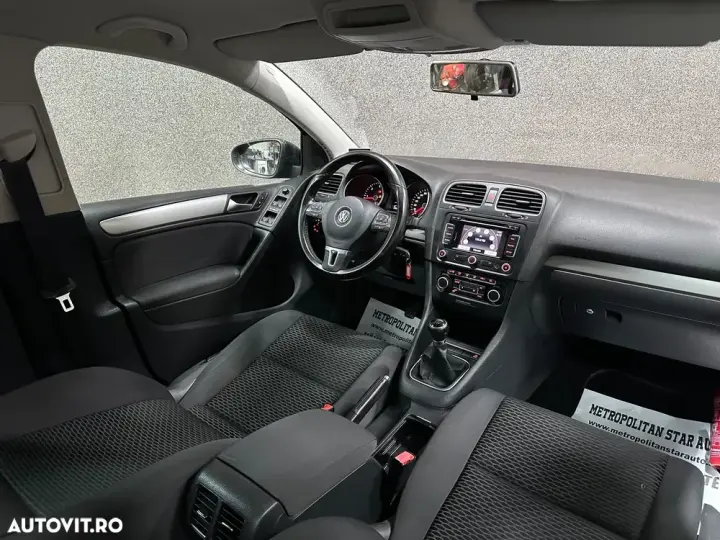 Volkswagen Golf VI 1.6 TDI DPF Style