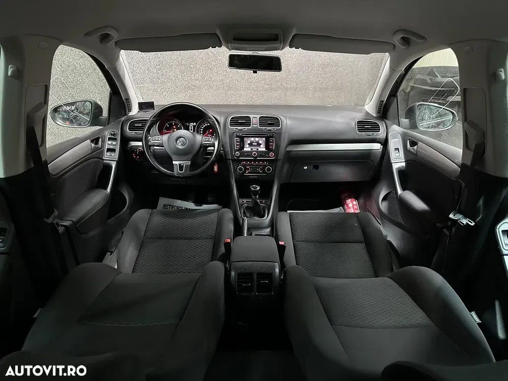 Volkswagen Golf VI 1.6 TDI DPF Style — imagine 5