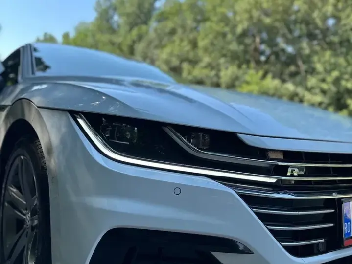 Volkswagen Arteon 2.0 TDI DSG R-Line