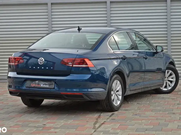 Volkswagen Passat B8 1.6 TDI DSG Comfortline