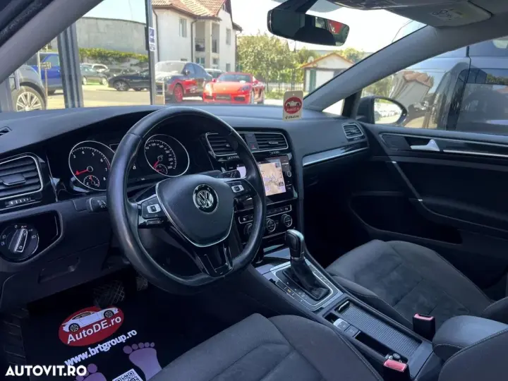 Volkswagen Golf VIII