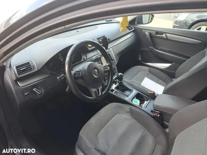 Volkswagen Passat B7 2.0 TDI BlueMotion Technology Comfortline