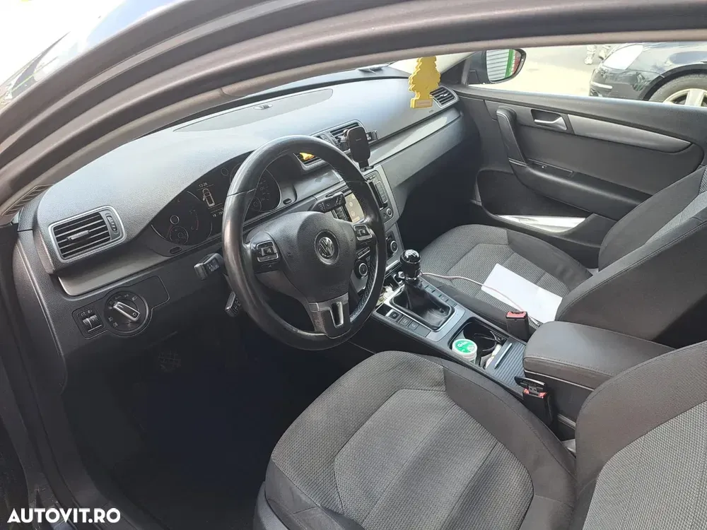 Volkswagen Passat B7 2.0 TDI BlueMotion Technology Comfortline — imagine 6