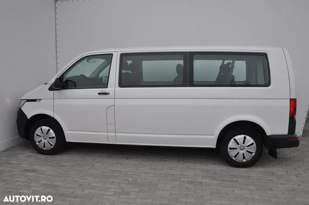 Volkswagen Transporter T6 2.0 81 kW LR — imagine 2