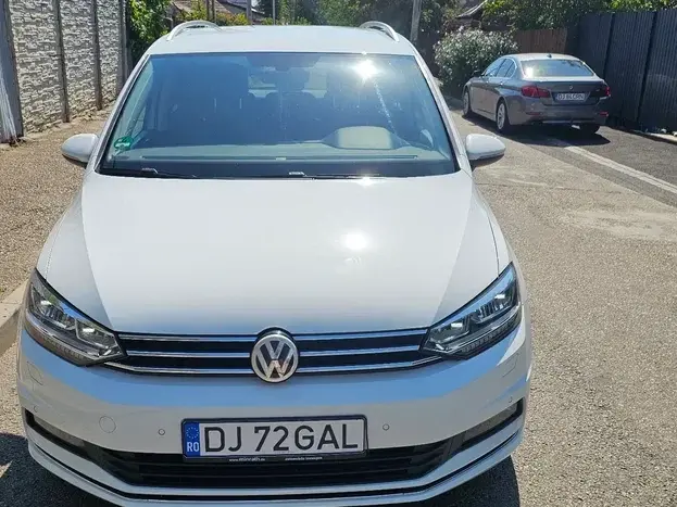 Volkswagen Touran II 2.0 TDI SCR DSG SOUND