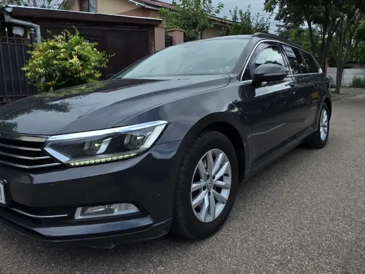 Volkswagen Passat B8 2.0 TDI DSG Highline