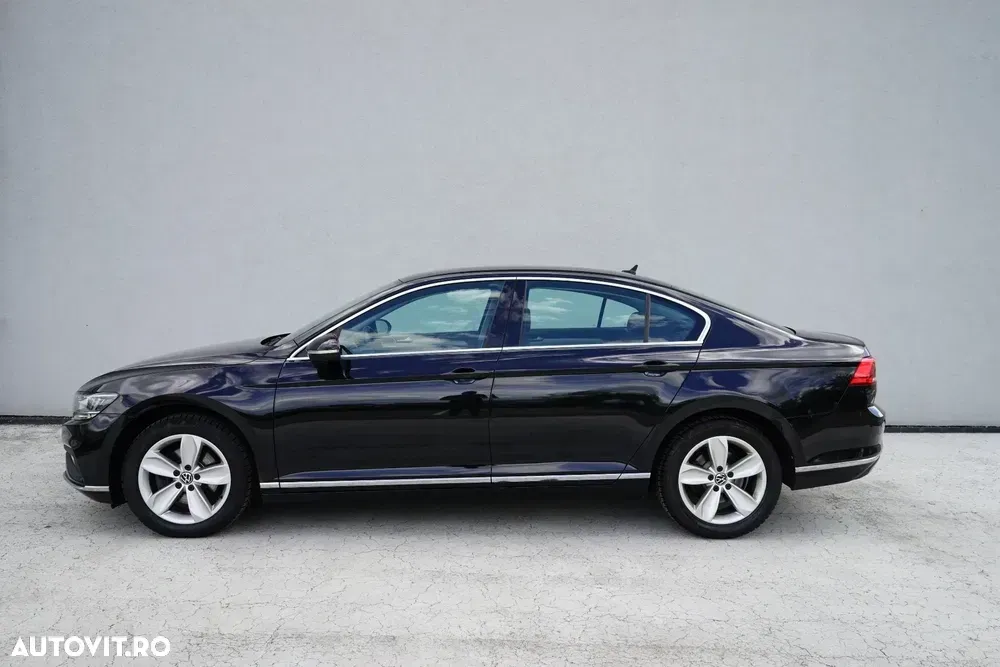 Volkswagen Passat B8 2.0 TDI DSG 4Mot Highline — imagine 2
