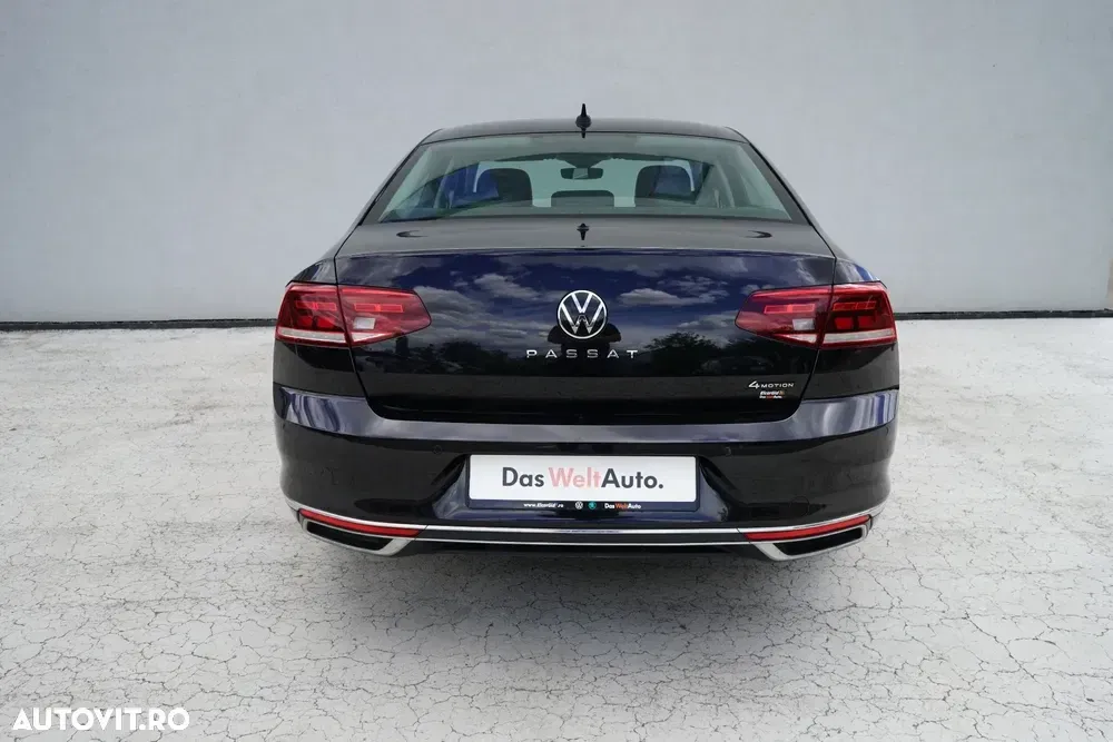 Volkswagen Passat B8 2.0 TDI DSG 4Mot Highline — imagine 4
