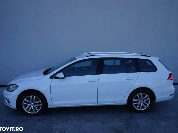 Volkswagen Golf VIII 2.0 TDI SCR DSG Highline