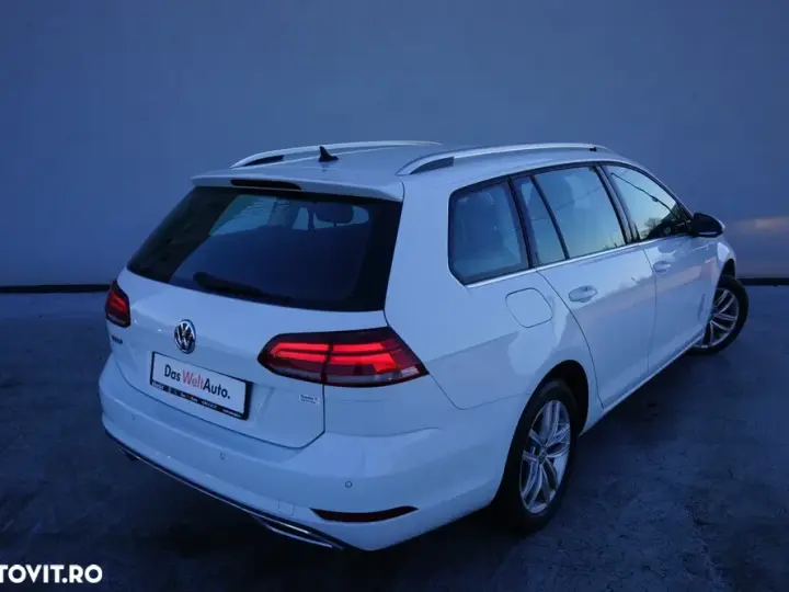 Volkswagen Golf VIII 2.0 TDI SCR DSG Highline