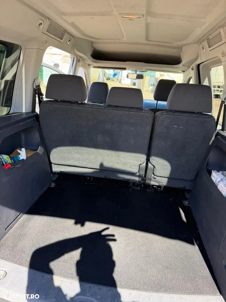 Volkswagen Caddy Maxi 1.6 TDI Comfortline DSG — imagine 6