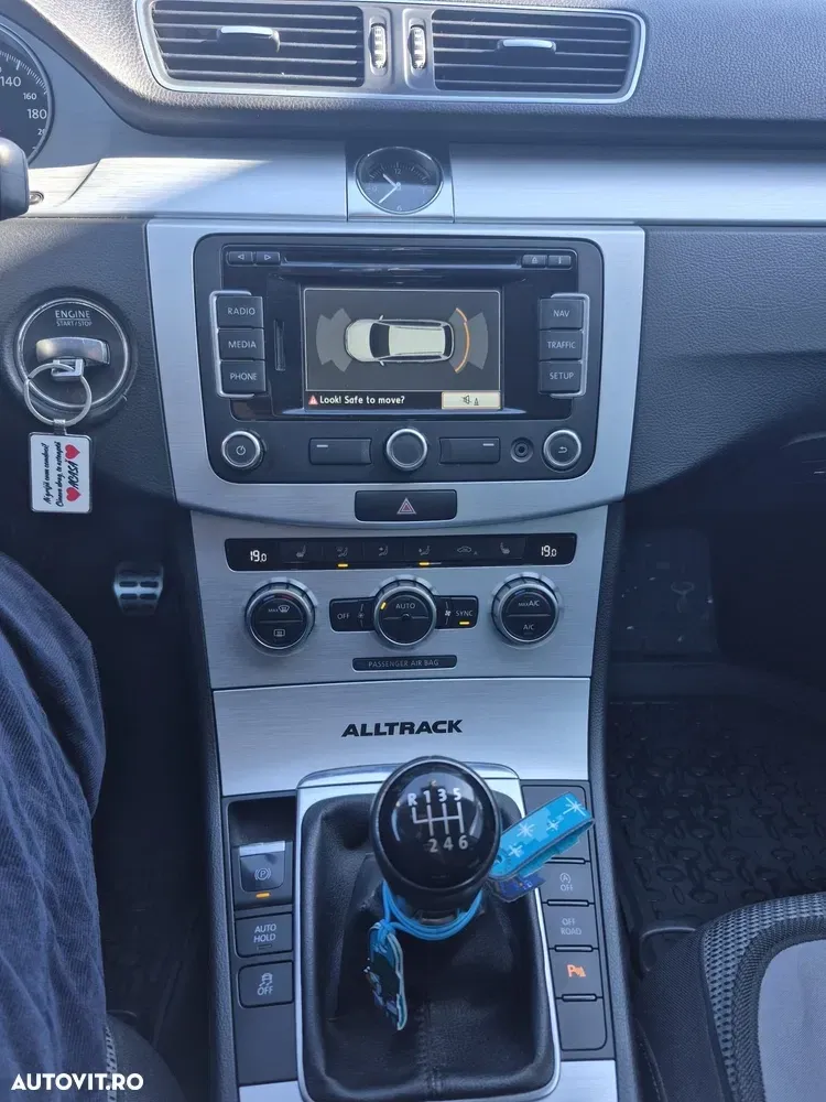 Volkswagen Passat Alltrack B7 2.0 TDI 4Motion BlueMotion Tec — imagine 5
