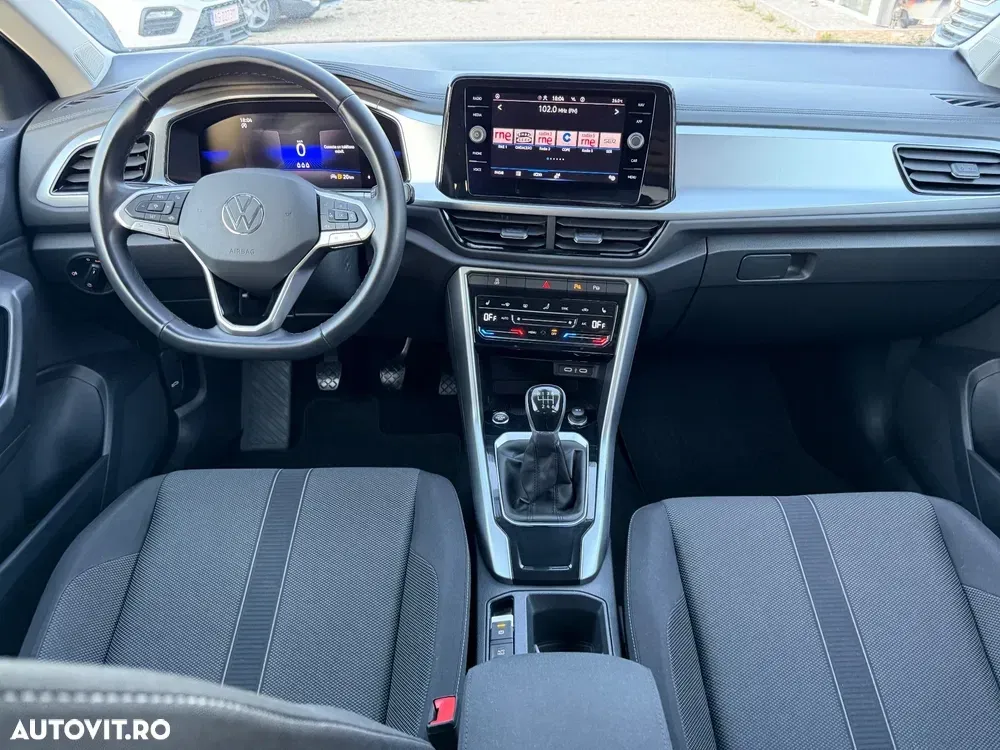 Volkswagen T-Roc 2.0 TDI Design — imagine 5