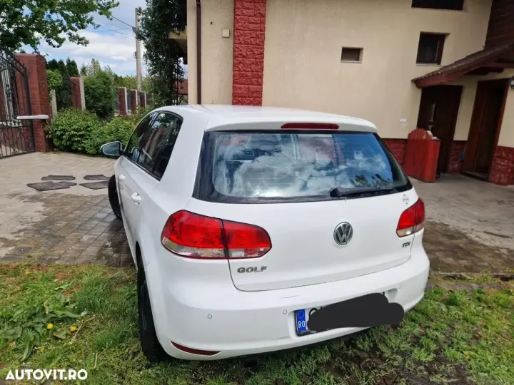 Volkswagen Golf VI 1.6 TDI DPF Trendline