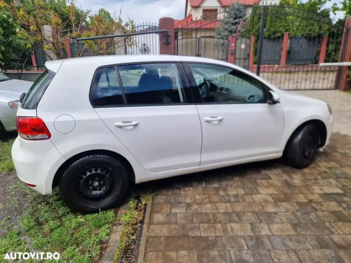 Volkswagen Golf VI 1.6 TDI DPF Trendline
