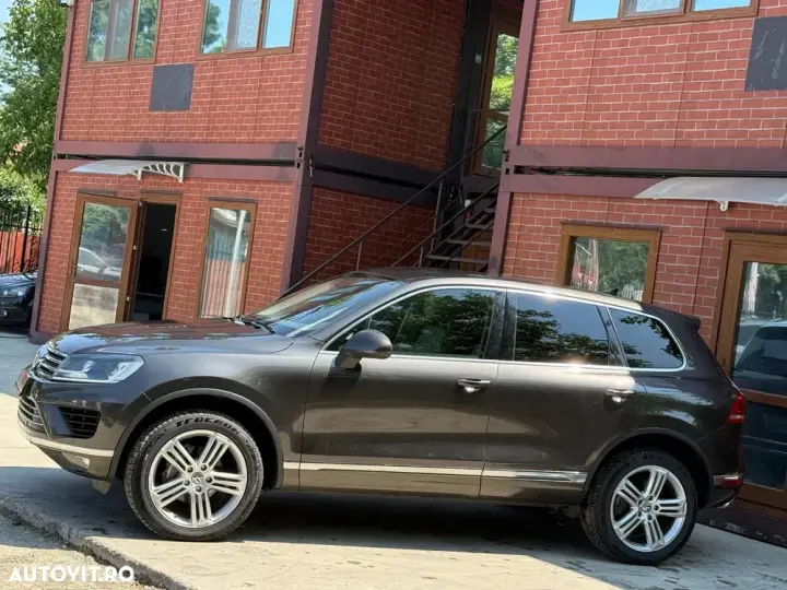 Volkswagen Touareg III 3.0 V6 TDI SCR Blue Motion DPF Automatik Terrain Tech Exclusive
