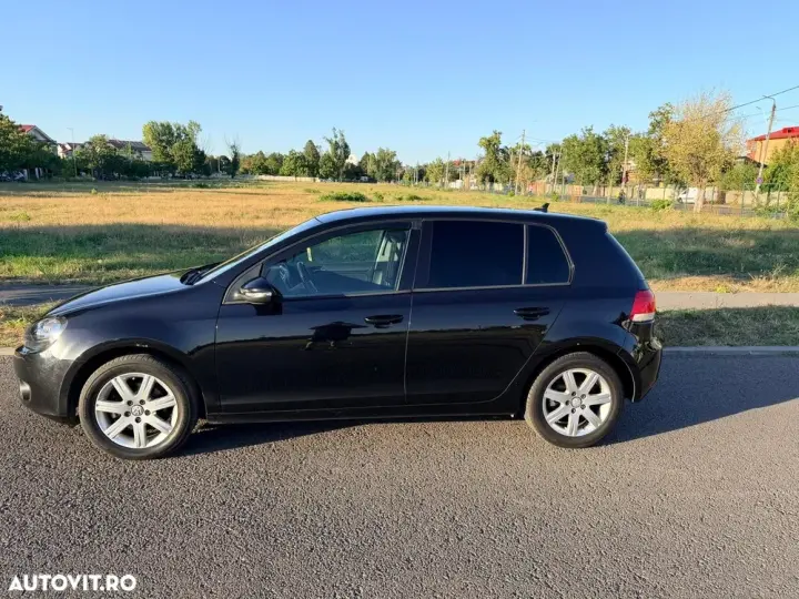 Volkswagen Golf VI 1.6 TDI DPF Style
