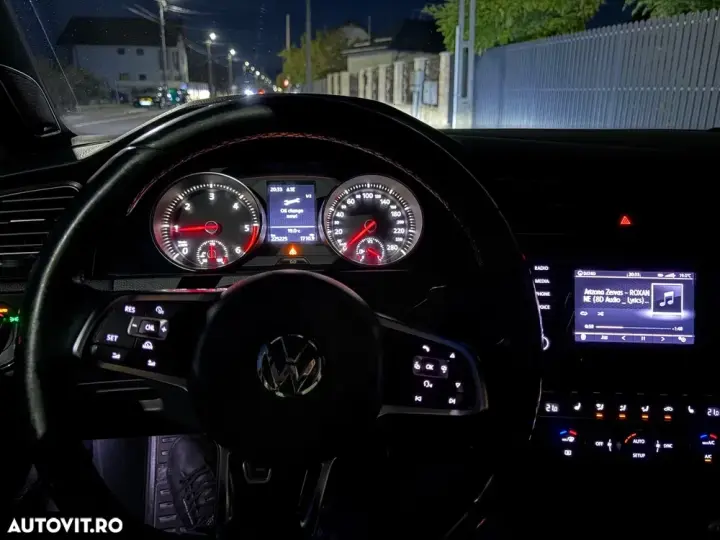 Volkswagen Golf VII 2.0 TDI DPF BMT GTD