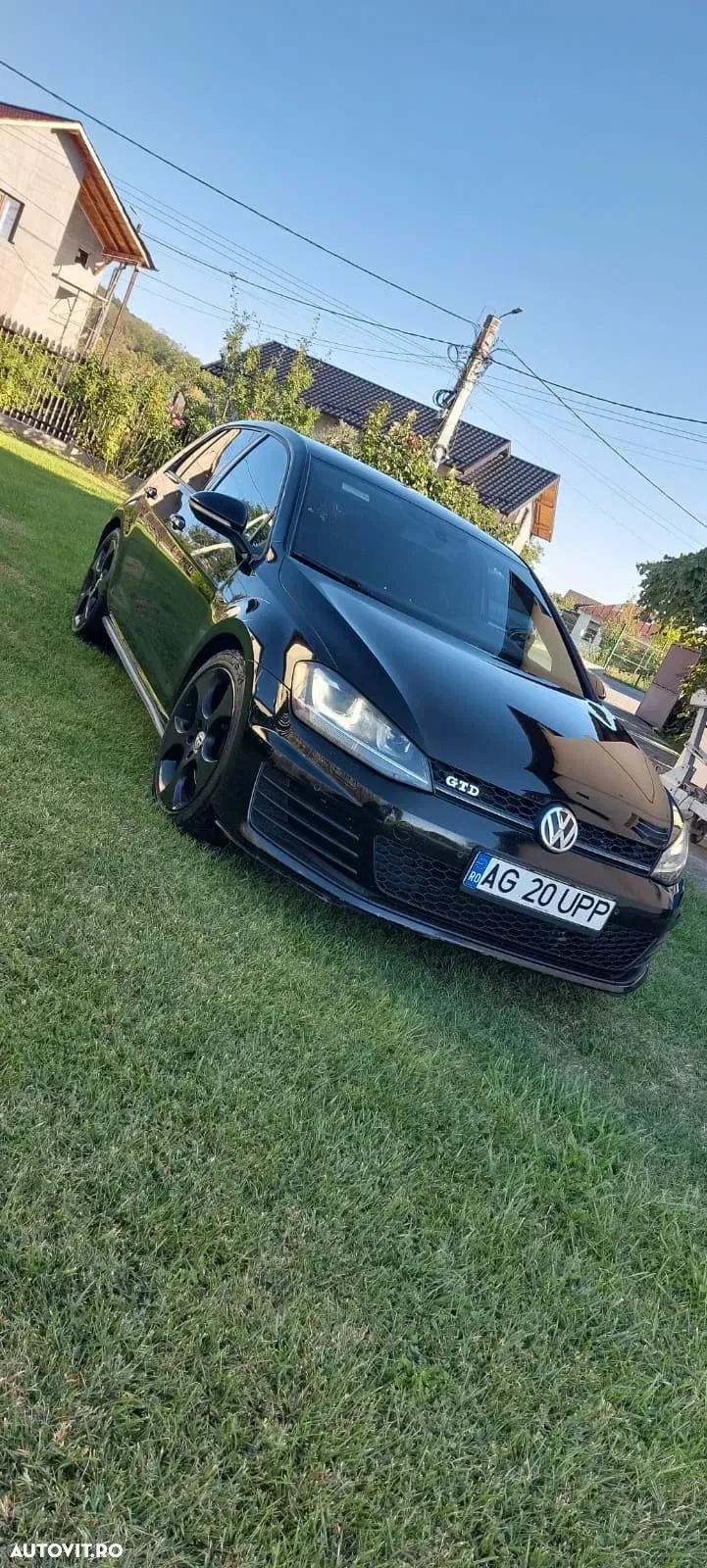 Volkswagen Golf VII 2.0 TDI DPF BMT GTD — imagine 2