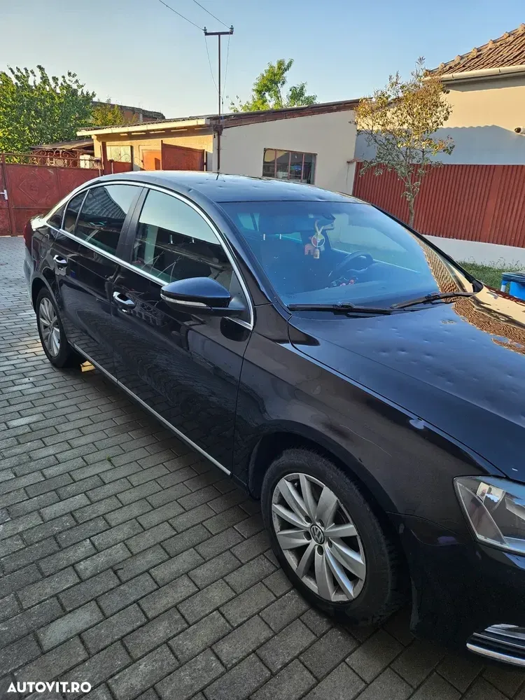 Volkswagen Passat B7 1.6 TDI BlueMotion — imagine 2