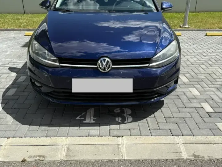 Volkswagen Golf VII