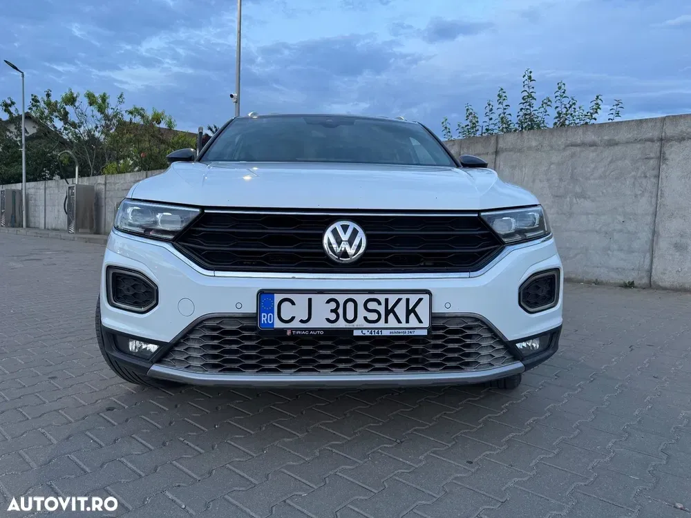 Volkswagen T-Roc — imagine 3