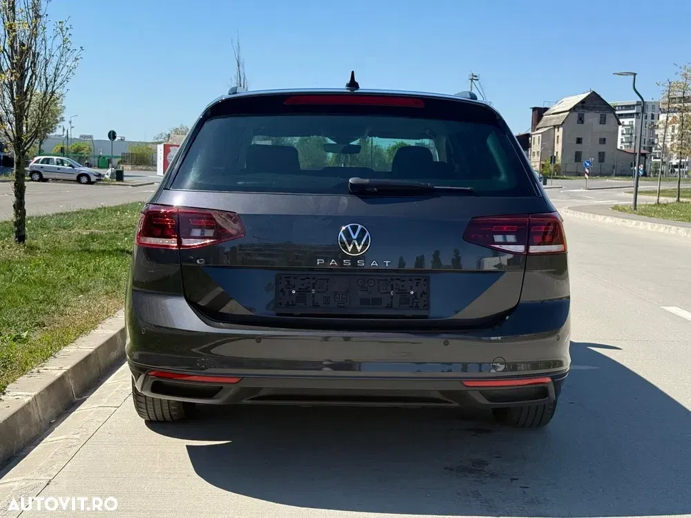 Volkswagen Passat 2.0 TDI SCR DSG Comfortline — imagine 5