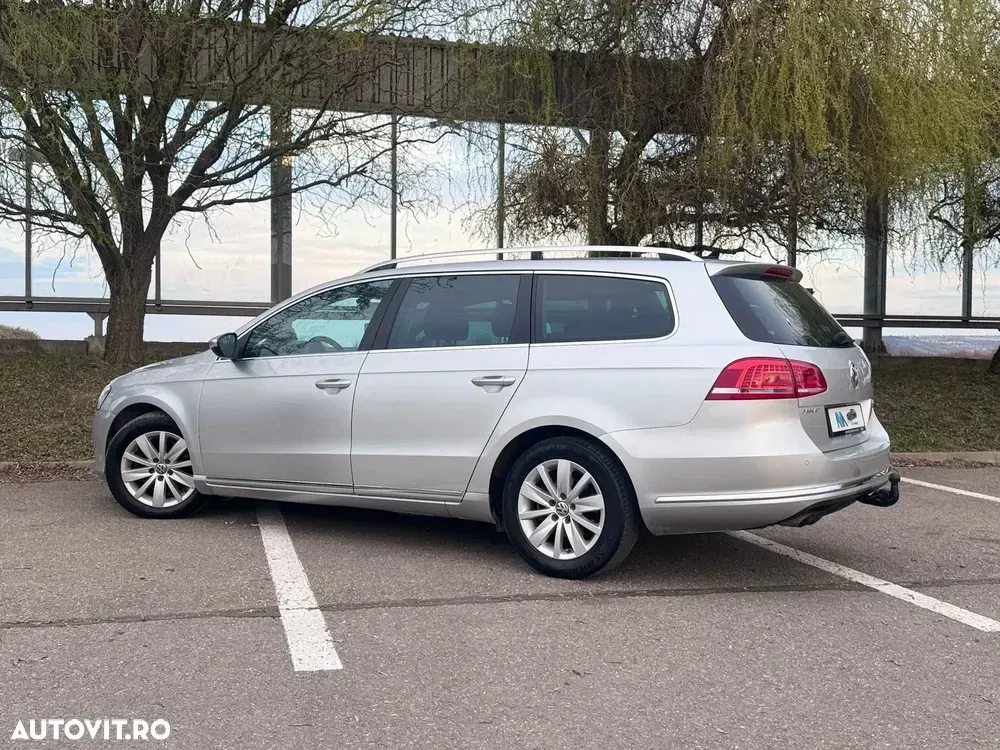 Volkswagen Passat B7 2.0 TDI DPF Highline — imagine 4