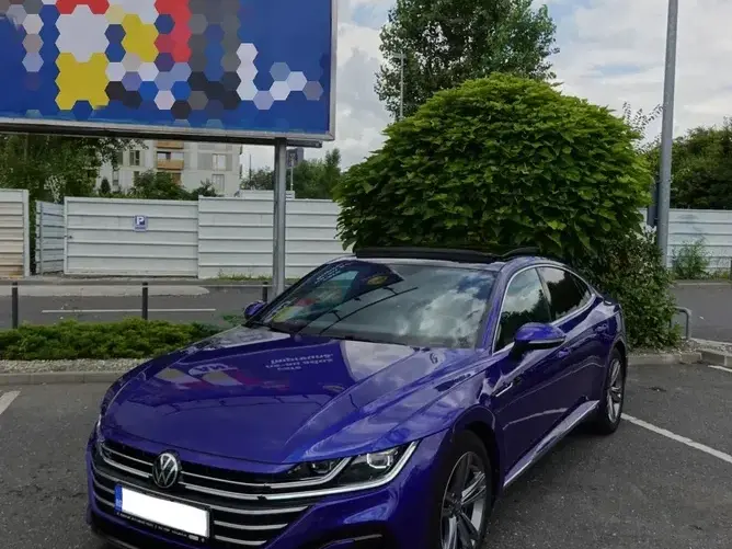 Volkswagen Arteon 2.0 TSI DSG R-Line