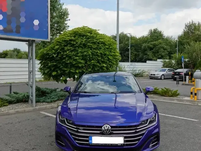 Volkswagen Arteon 2.0 TSI DSG R-Line