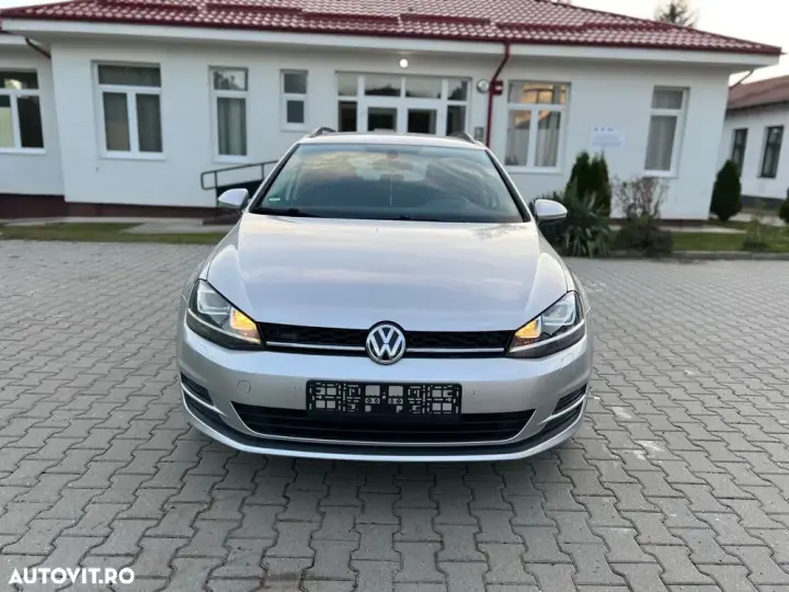 Volkswagen Golf VII
