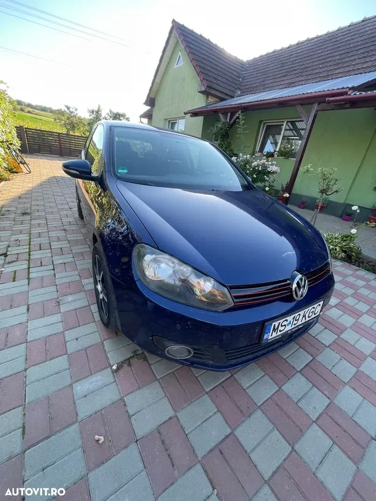 Volkswagen Golf VI 1.6 TDI DPF Trendline — imagine 4