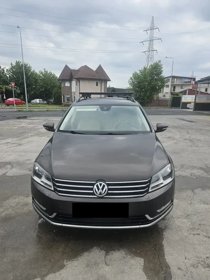 Volkswagen Passat B7 2.0 TDI BlueMotion Technology Comfortline DSG — imagine 4