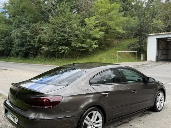 Volkswagen Passat CC 2.0 TDI